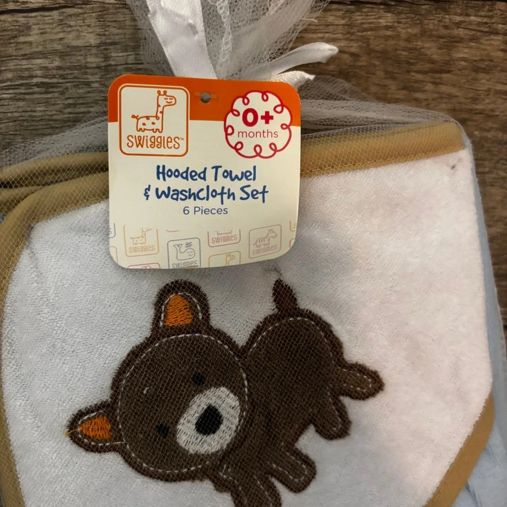 Swiggles Hooded Towel Washcloth Set 6 Pieces Baby Boy‎ Girl Bear Theme